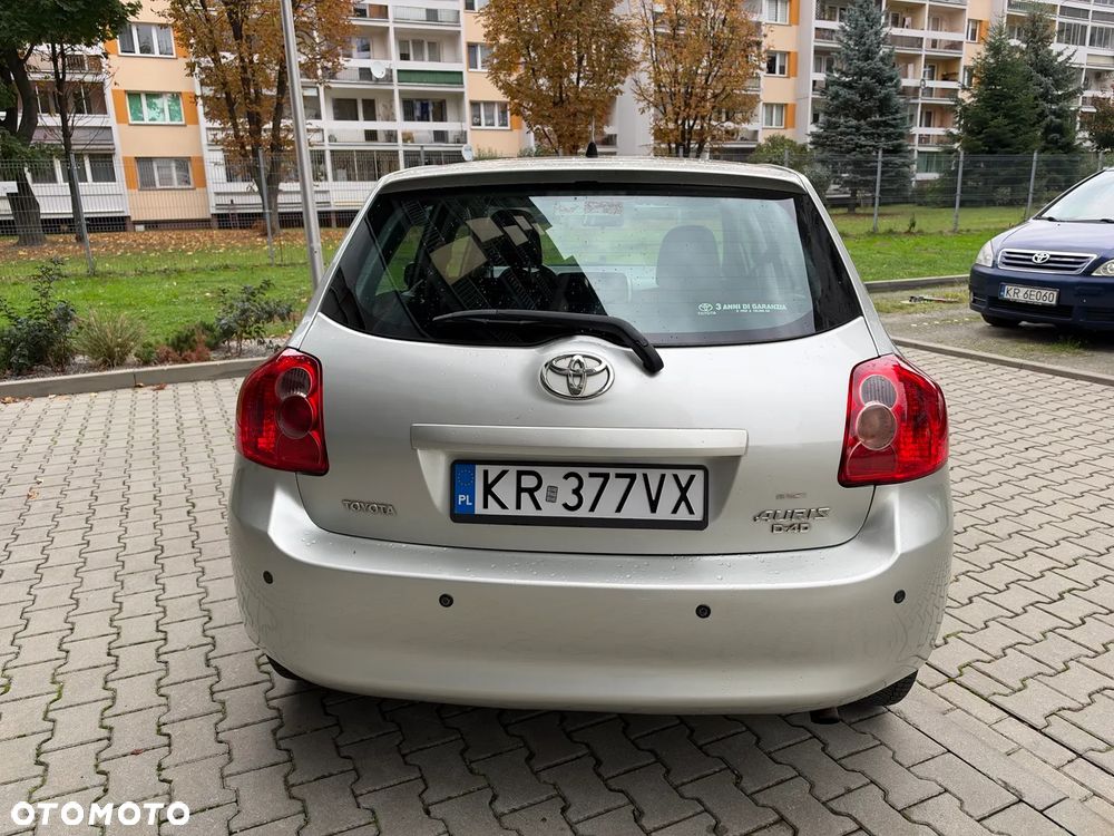 Toyota Auris - 15