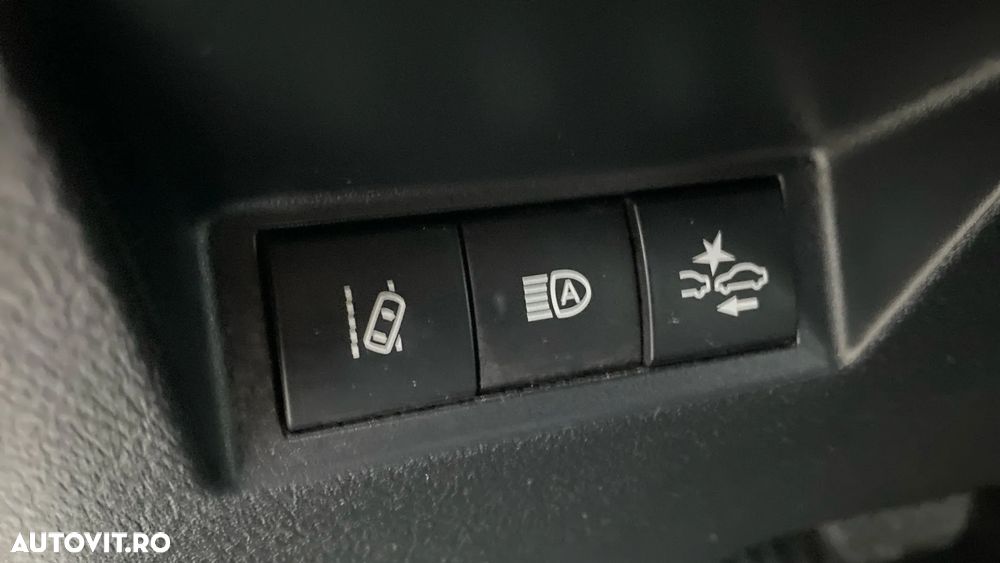 Toyota Yaris 1.5 VVT-i HSD Active - 15