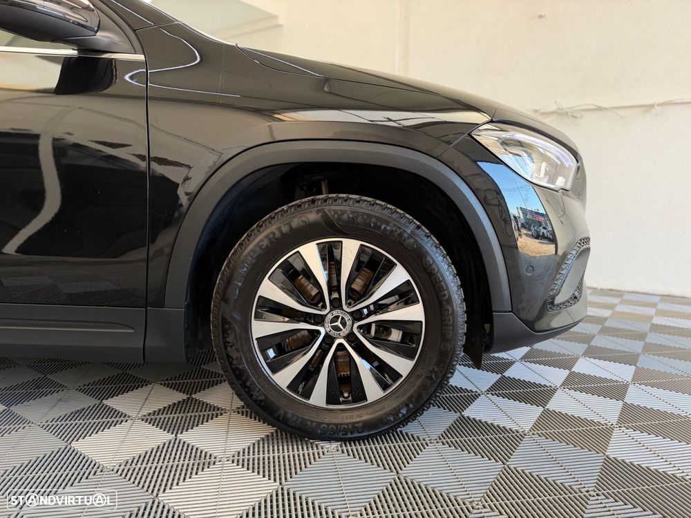 Mercedes-Benz GLA 250 e Progressive - 27
