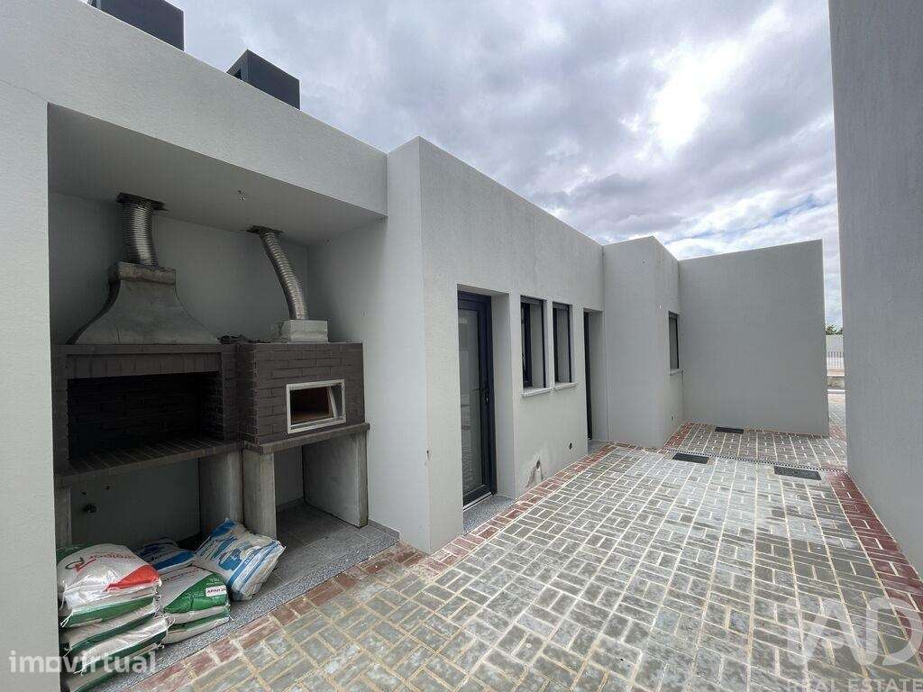 Duplex T3 em Nossa Senhora de Fátima de 143,00 m2 - Grande imagem: 4/13