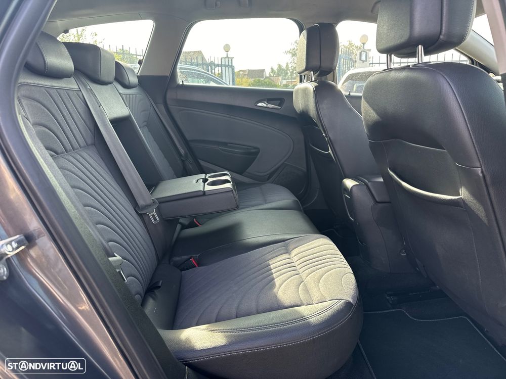 Opel Astra Sports Tourer 1.6 CDTi Cosmo S/S - 25