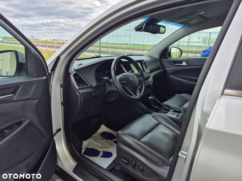 Hyundai Tucson - 8
