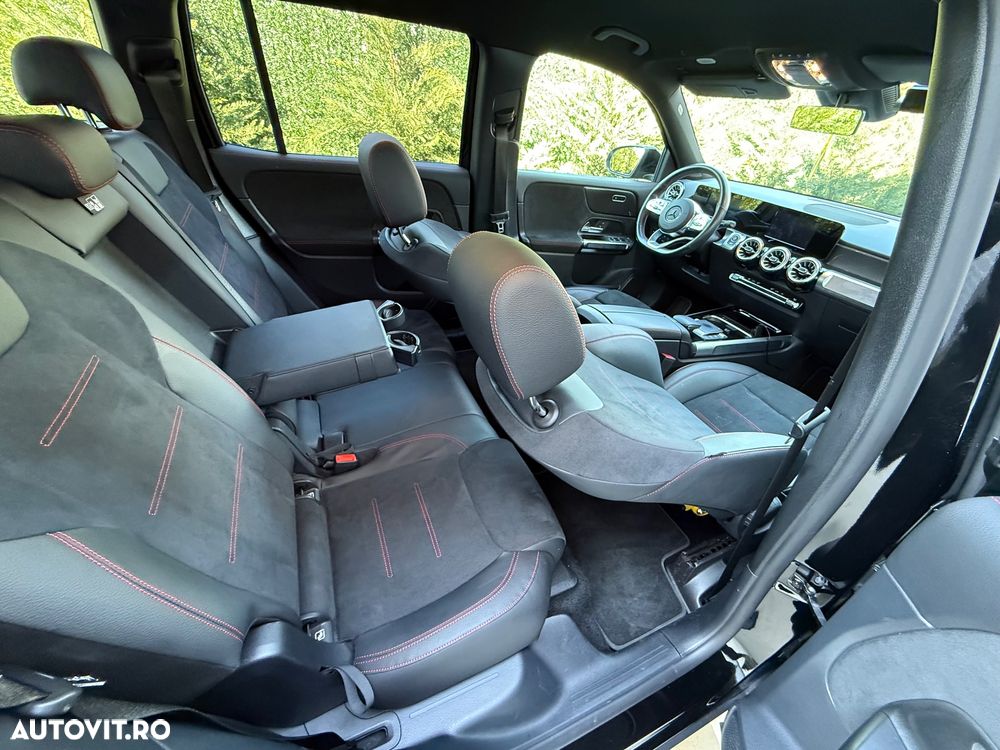 Mercedes-Benz GLB - 12