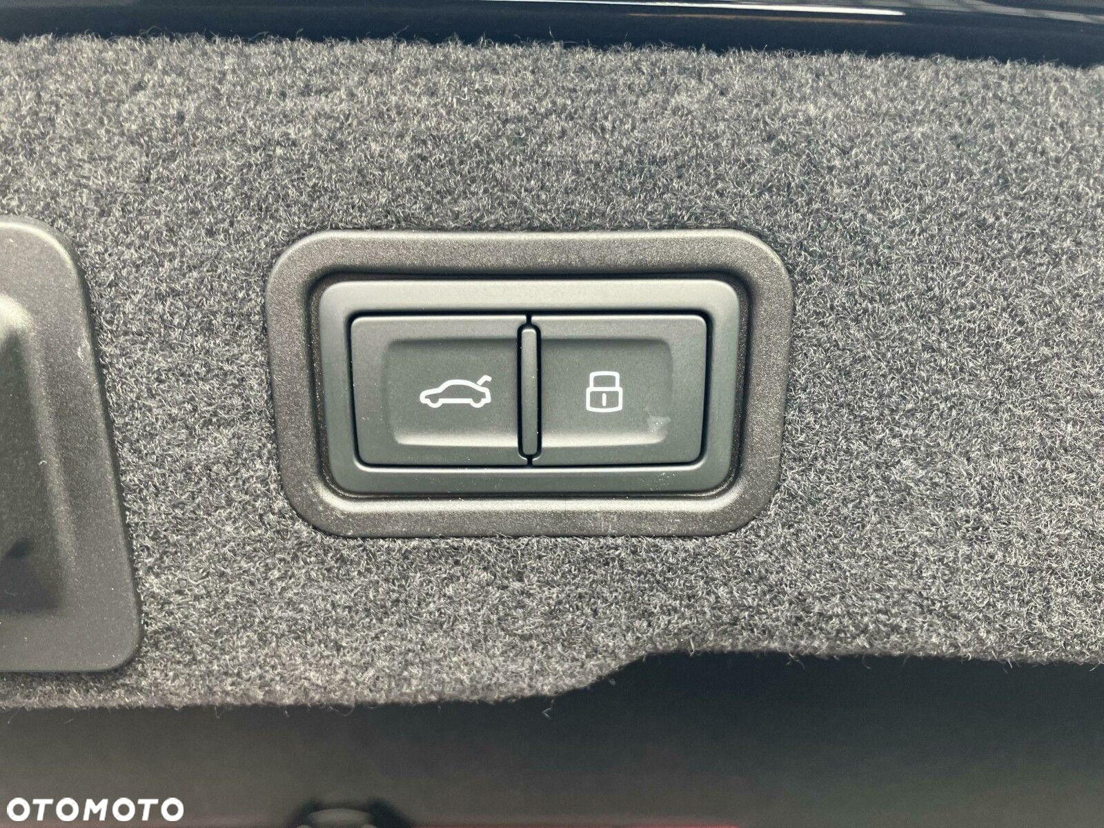 Audi A8 - 21