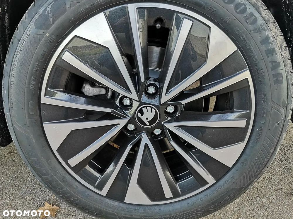 Skoda Superb 2.0 TDI SCR 4x4 Drive DSG - 13