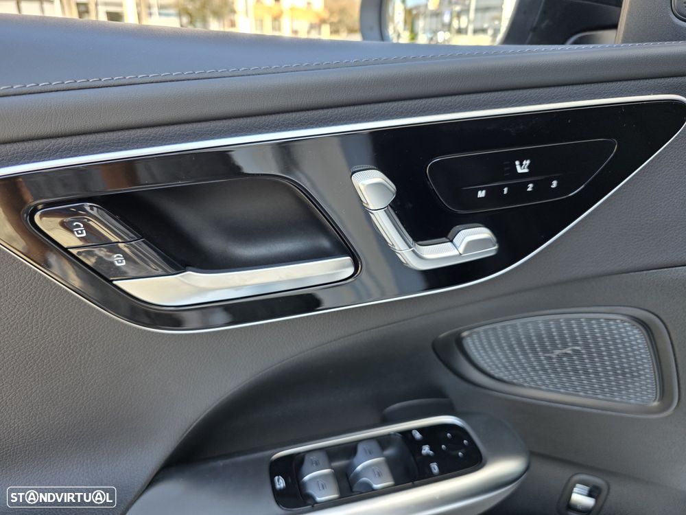 Mercedes-Benz C 300 de AMG Line - 24