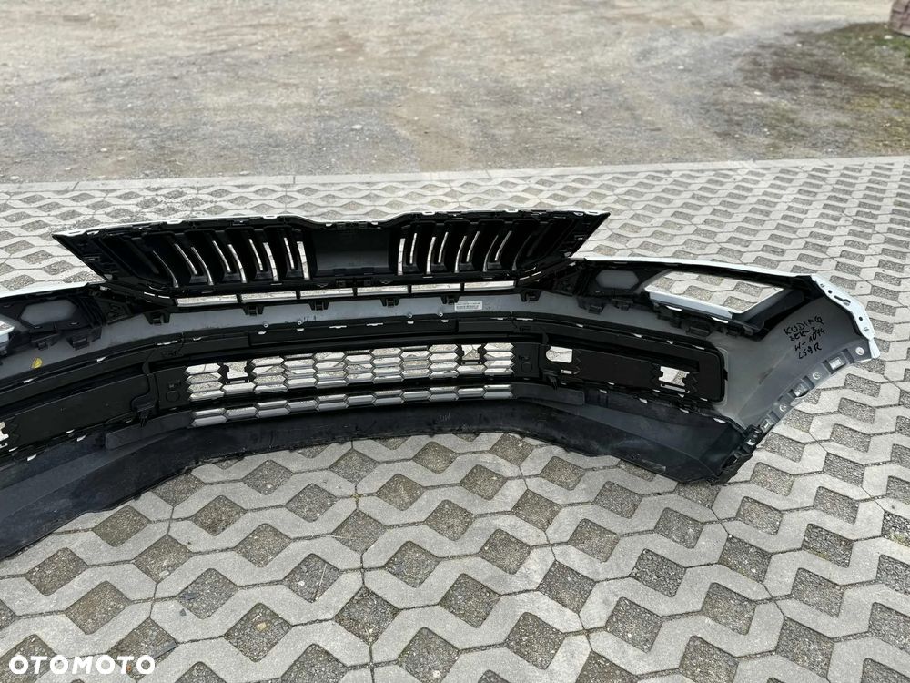 Skoda Kodiaq I Zderzak Przód Przedni Kompletny grill LS9R 4xPDC 2016-2021r. - 5