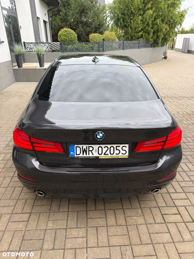 BMW Seria 5 530e iPerformance Sport Line sport - 14