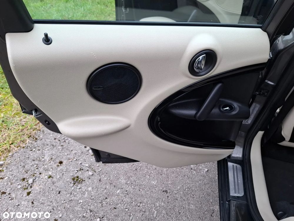 MINI Countryman 2011