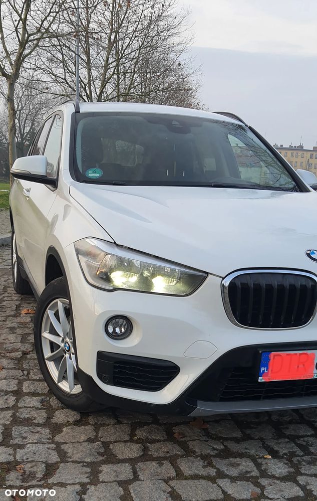 BMW X1 xDrive18d - 4