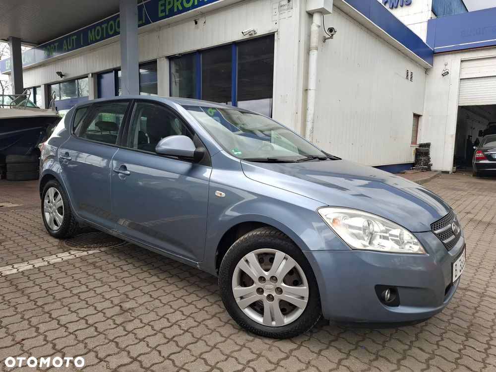 Kia Ceed Cee'd 1.4 Comfort - 8