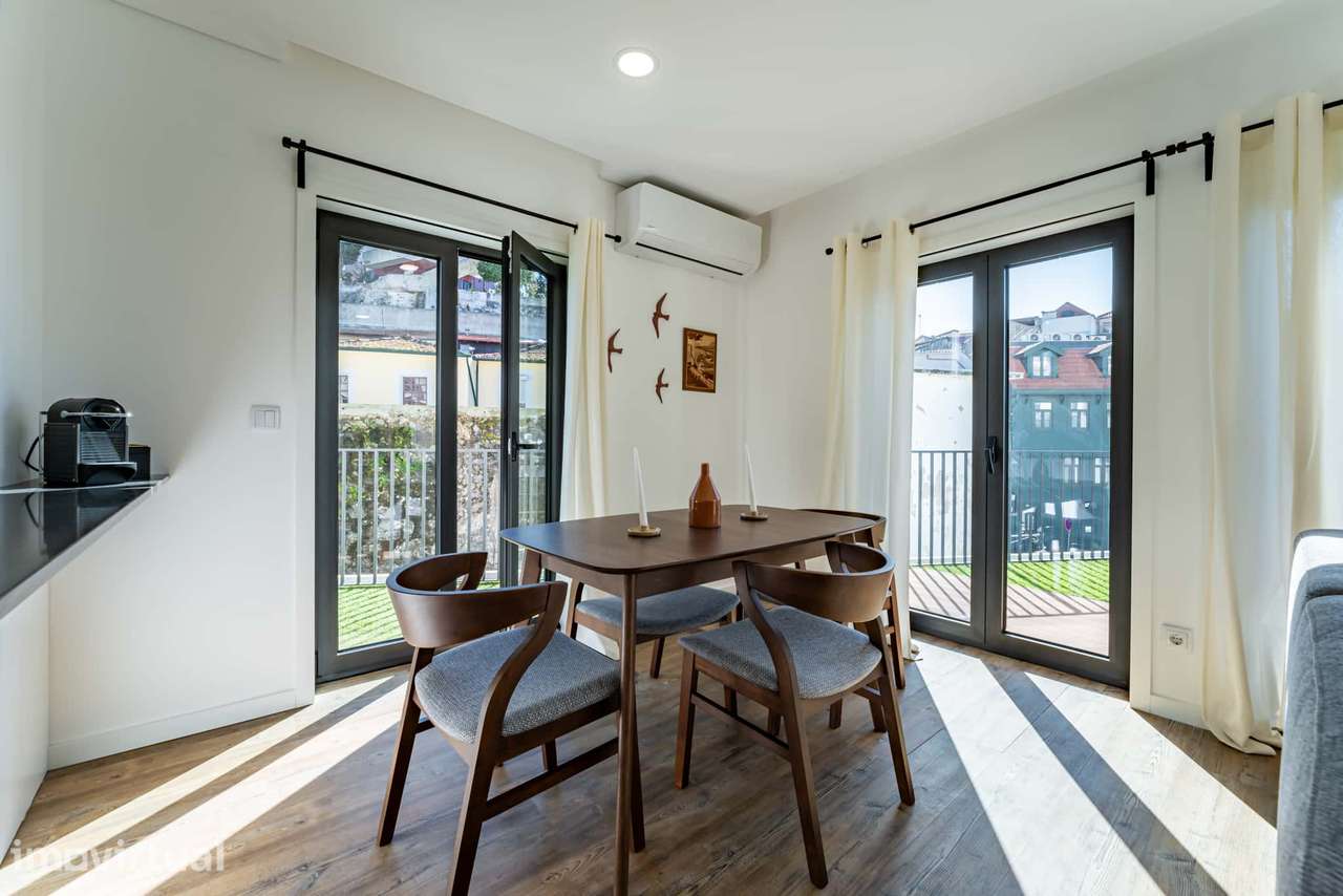 Great 2Bdr apartment, with parking and terrace, close to the river - Grande imagem: 4/16