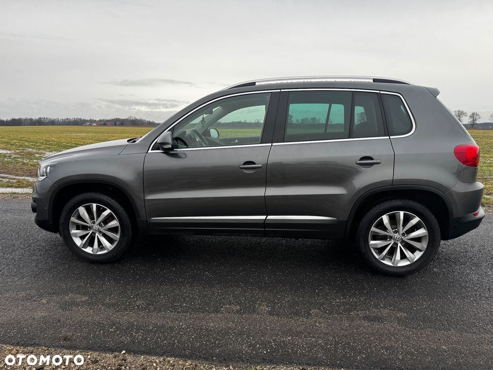 Volkswagen Tiguan 2.0 TDI DPF 4Motion BlueMotion Technology DSG Sport & Style - 8