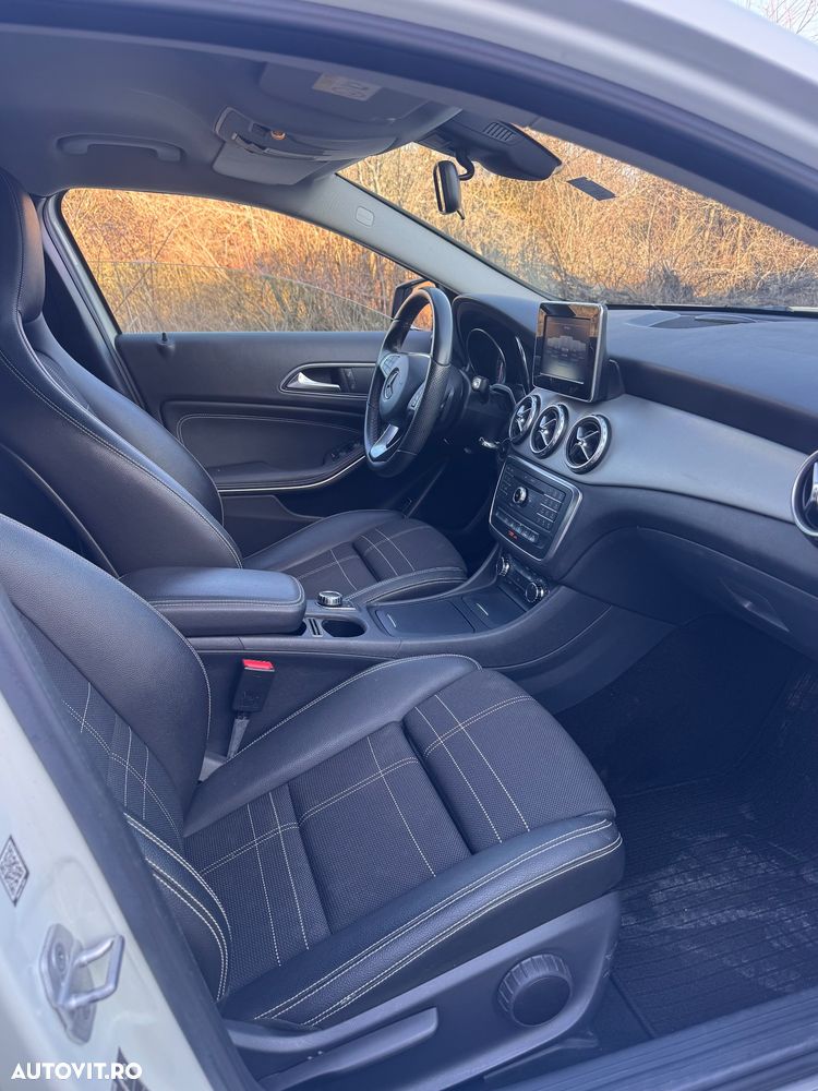 Mercedes-Benz GLA 200 (CDI) d 4Matic 7G-DCT Style - 9