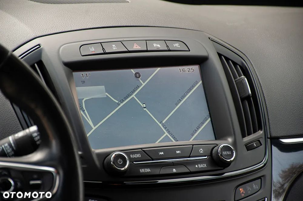 Opel Insignia - 33
