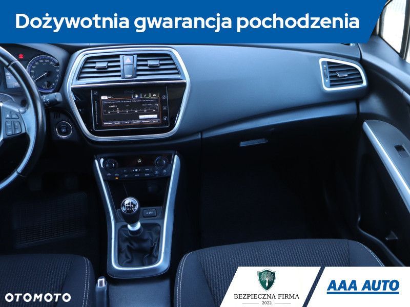 Suzuki SX4 S-Cross - 9