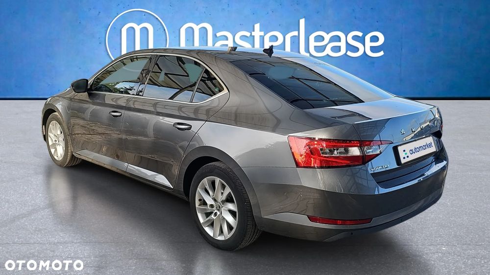 Skoda Superb 2.0 TDI SCR Ambition DSG - 7