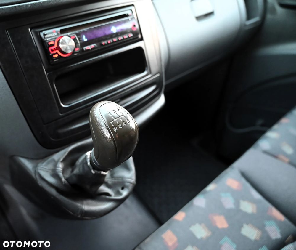 Mercedes-Benz Vito - 26