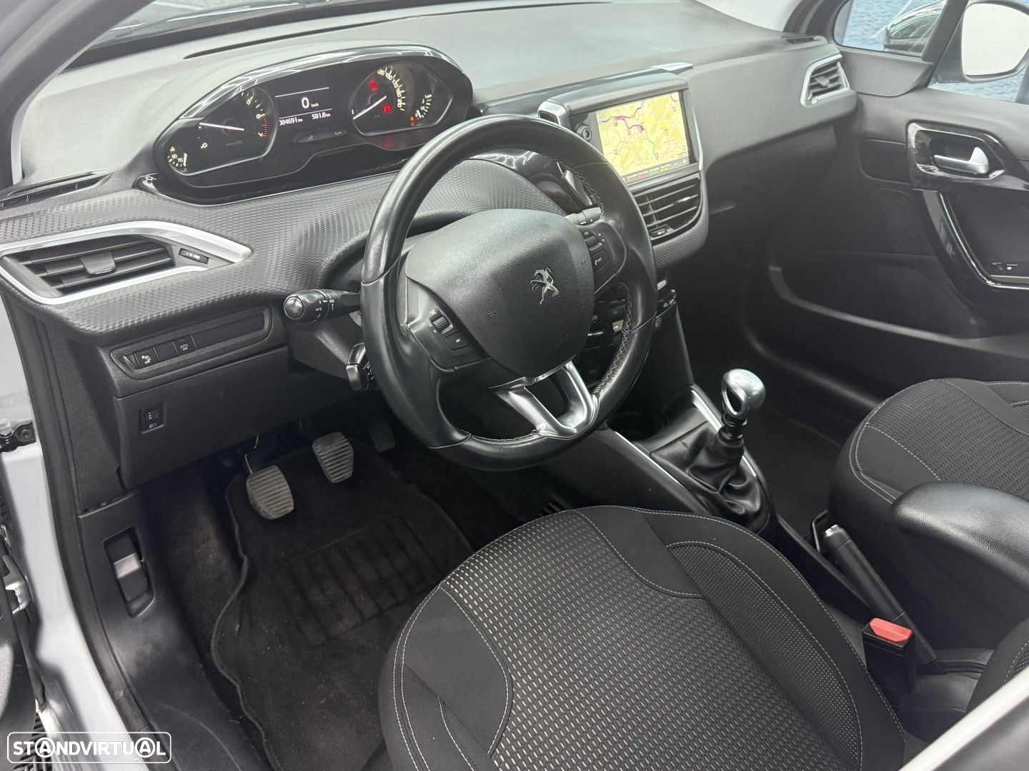 Peugeot 208 1.2 PureTech Allure - 10