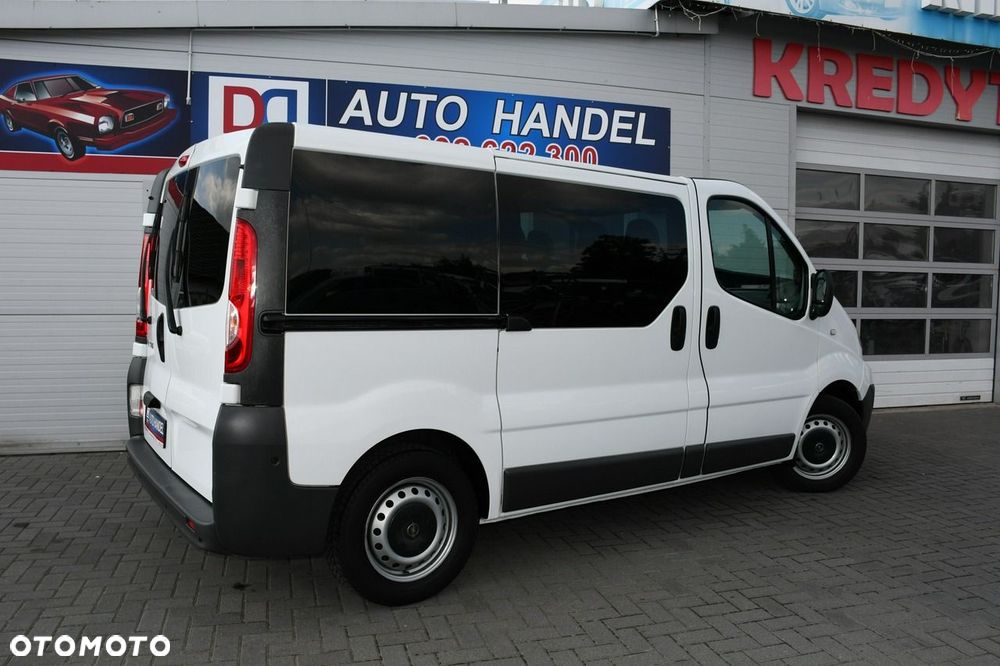 Renault Trafic - 11