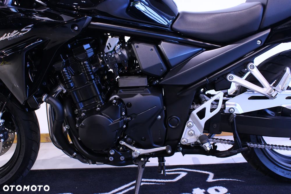 Suzuki Bandit - 19