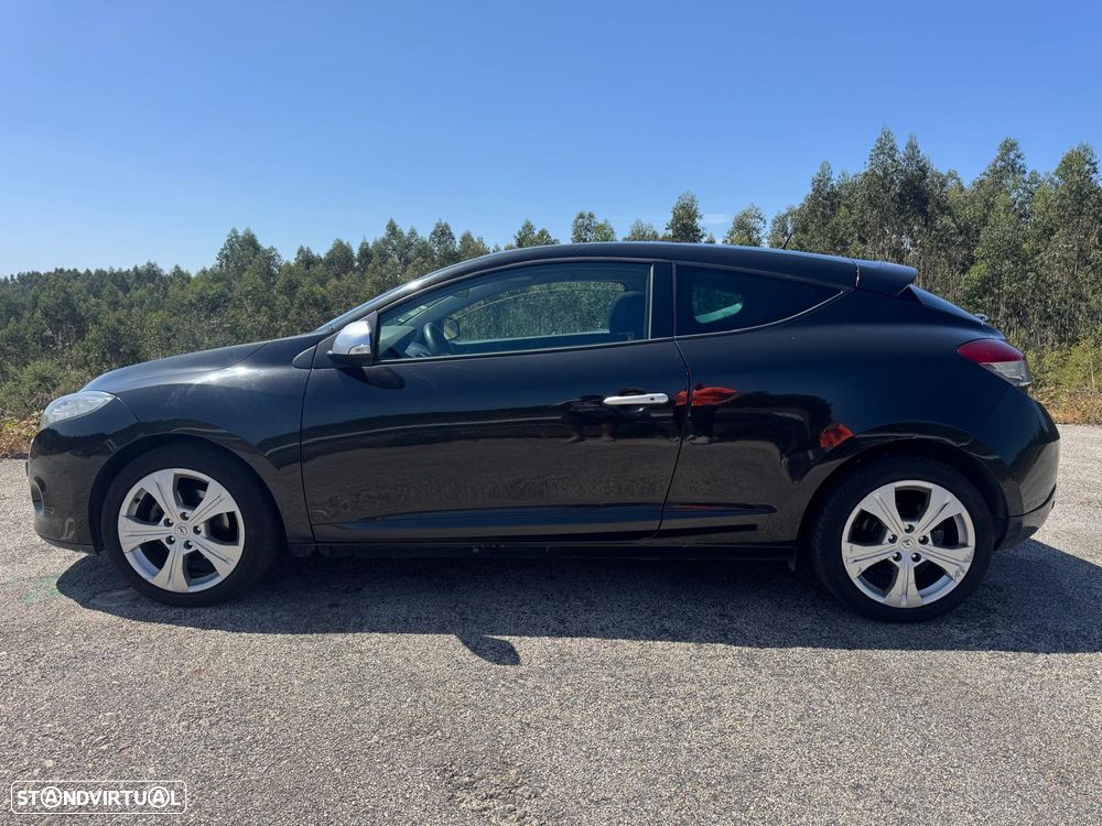 Renault Mégane Coupe dCi 110 FAP Dynamique - 8