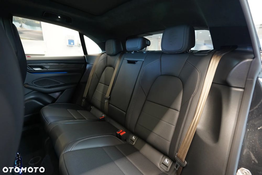 Porsche Macan ver-turbo-100kwh - 10