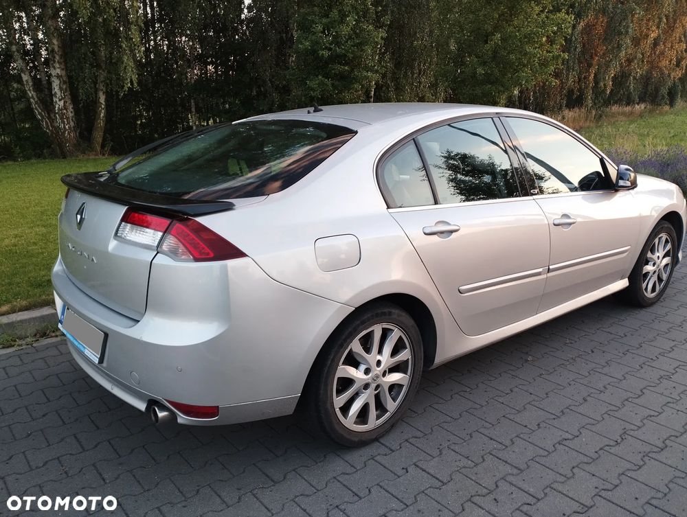 Renault Laguna dCi 180 FAP GT - 3