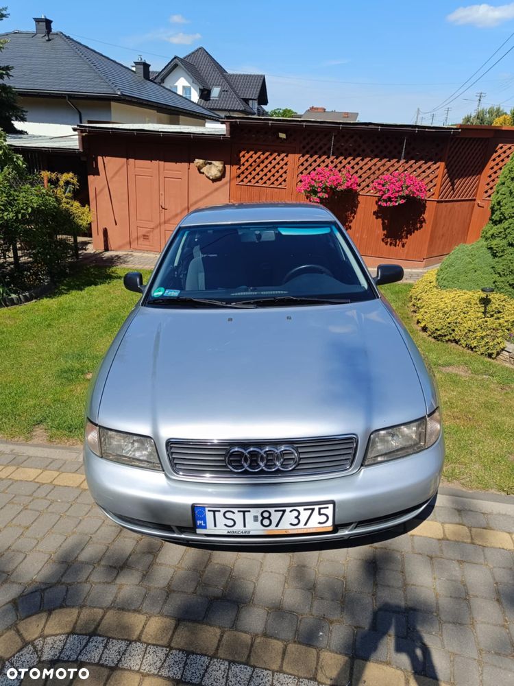 Audi A4 Limousine - 24