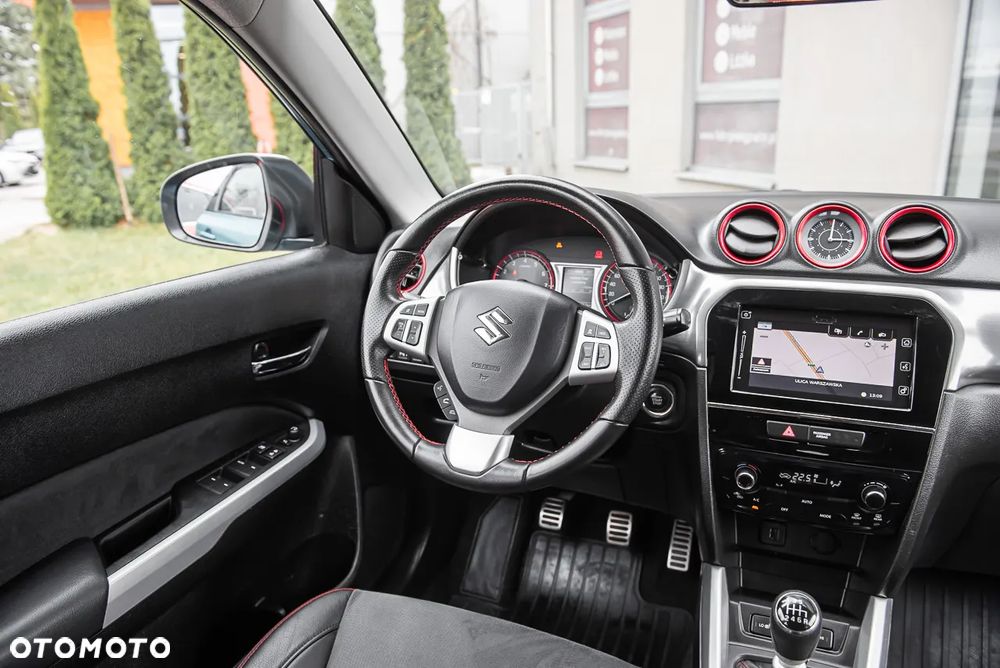 Suzuki Vitara - 25