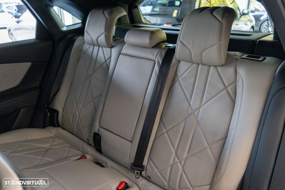 DS DS7 Crossback E-Tense Rivoli EAT8 - 10