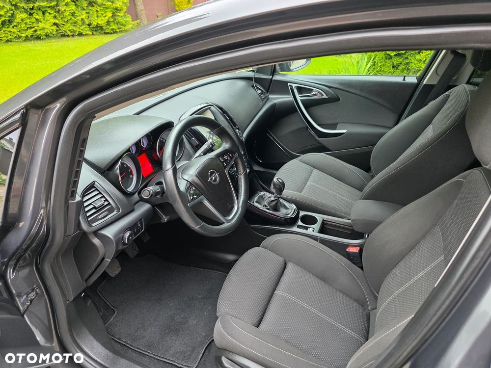 Opel Astra 1.4 Turbo ENERGY - 10