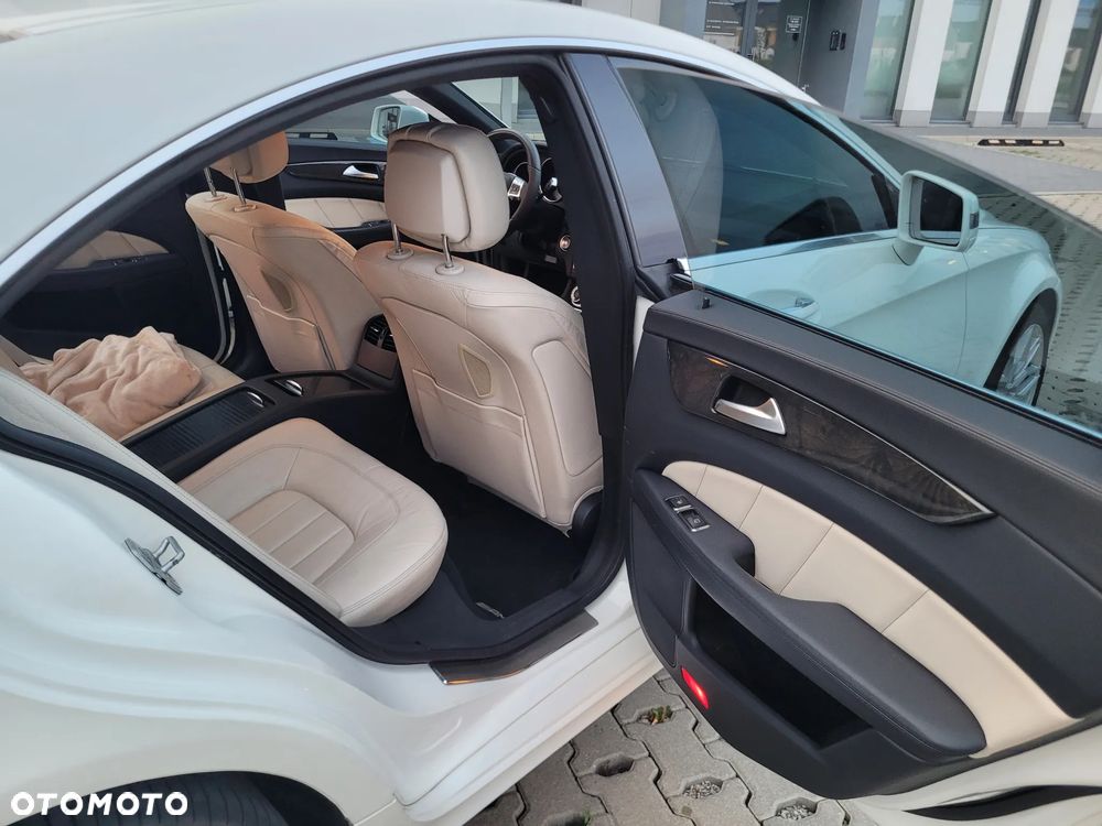 Mercedes-Benz CLS 350 CDI BlueEff - 15