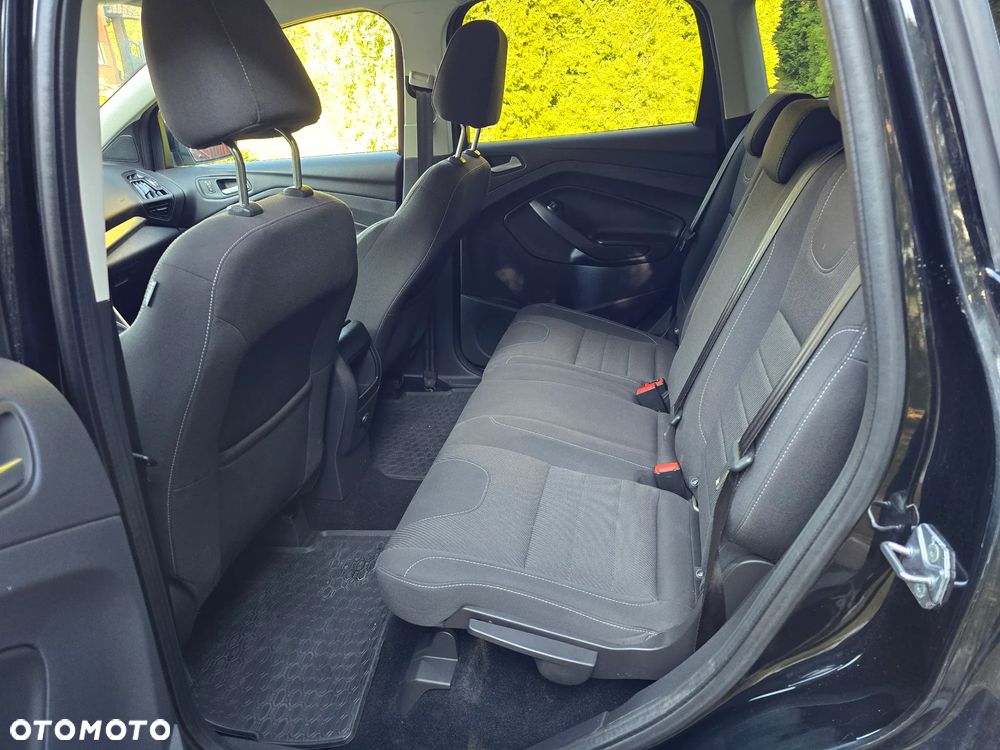 Ford Kuga 1.5 EcoBoost 2x4 Cool & Connect - 13