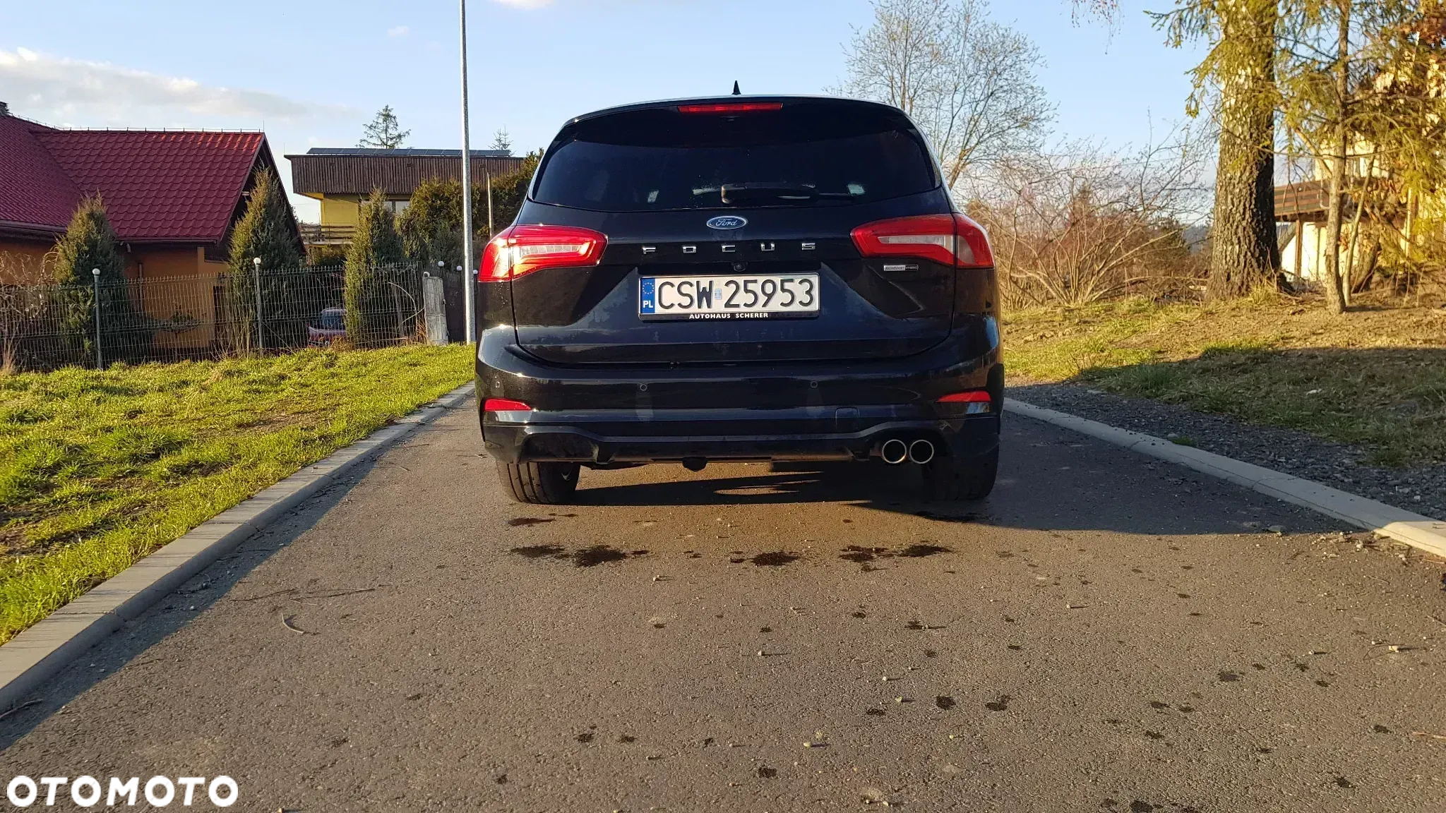 Ford Focus 1.0 EcoBoost Hybrid ST-LINE X - 11