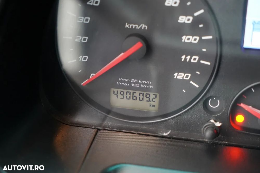 Iveco STRALIS 310 / TRANSMISIE - 8 M / 4x2 / EURO 6 - 36