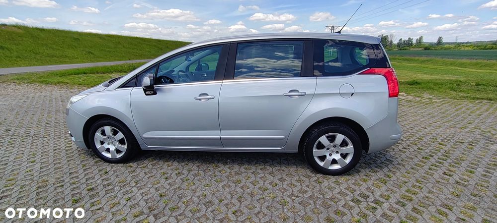 Peugeot 5008 120 VTi Premium - 5