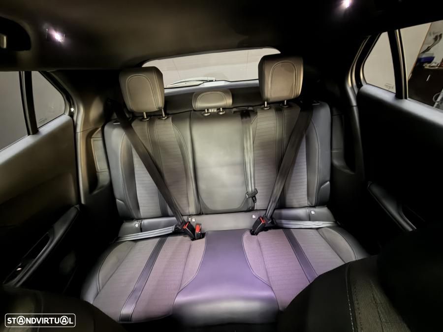 Peugeot e-2008 50 kWh Allure - 12