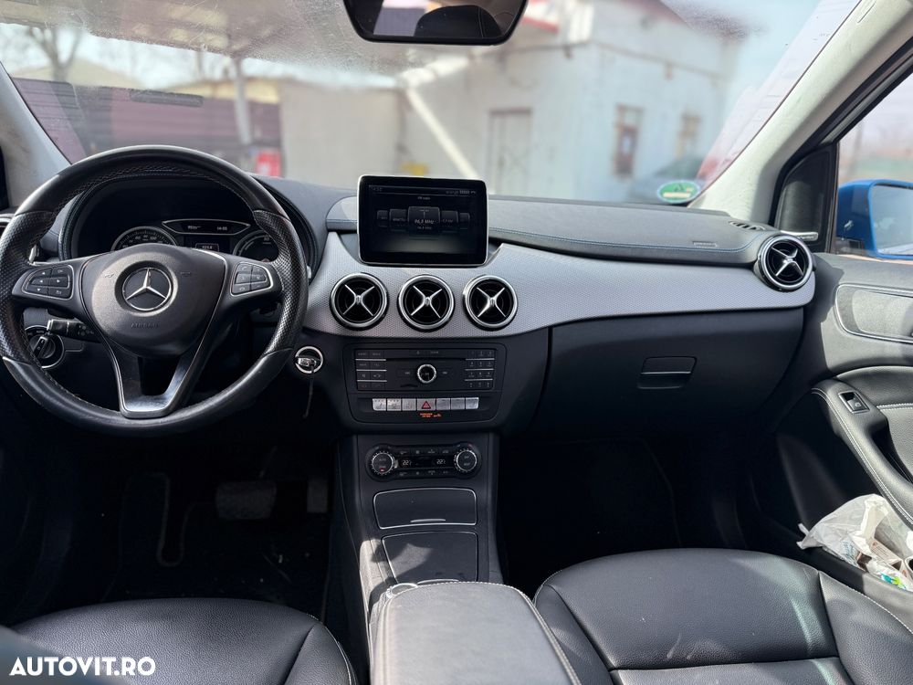 Mercedes-Benz B Electric Drive 250 e Style - 6
