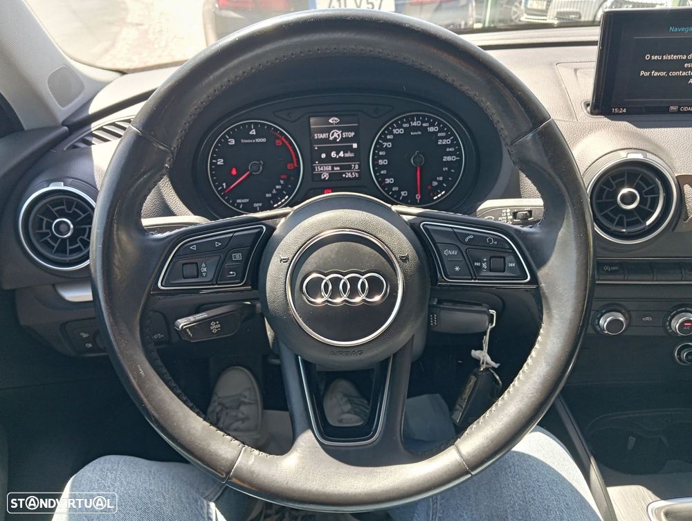 Audi A3 Sportback 1.6 TDI Attraction - 8