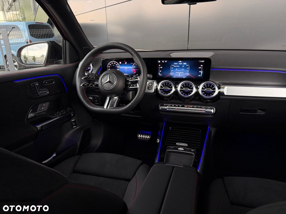 Mercedes-Benz GLB - 19