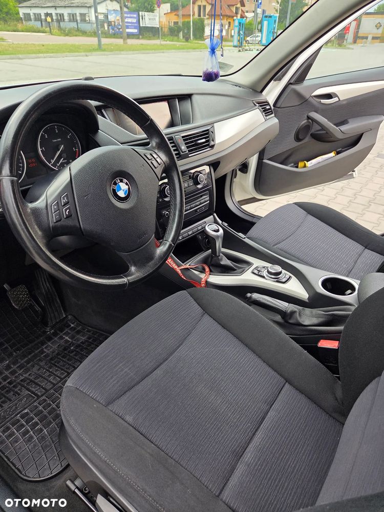 BMW X1 xDrive18d - 6