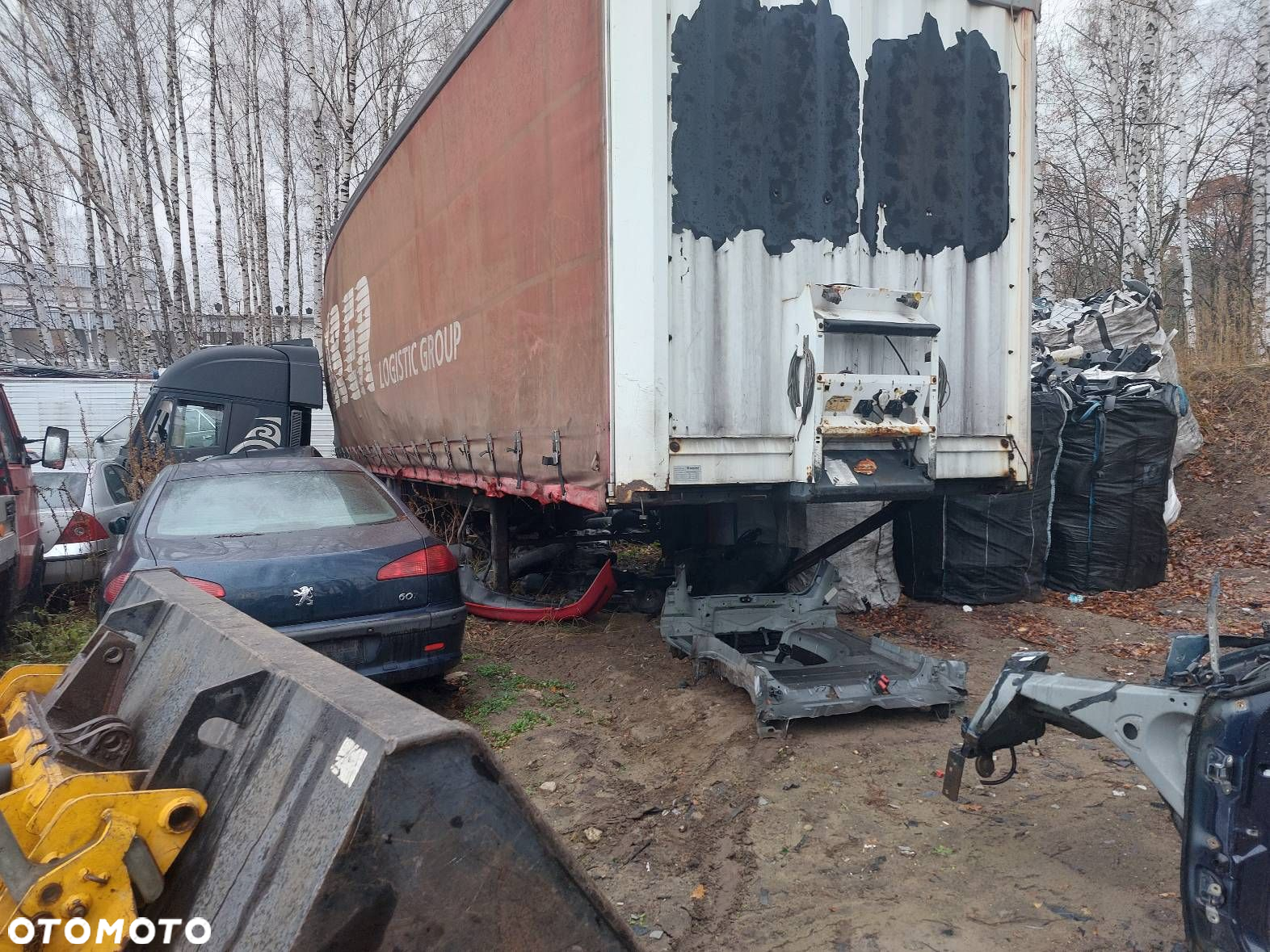 WANNA BAGAŻNIKA PAS TYLNY VW JETTA V SEDAN LD7X - 13