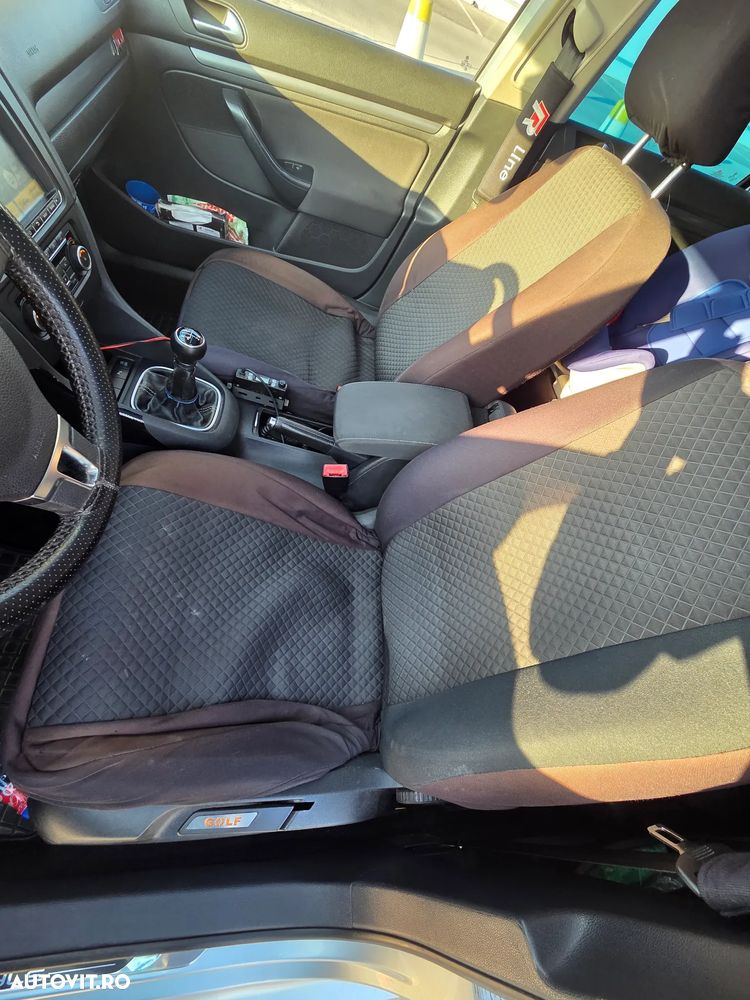 Volkswagen Golf 1.6 TDI DPF BlueMotion Technology Highline - 12