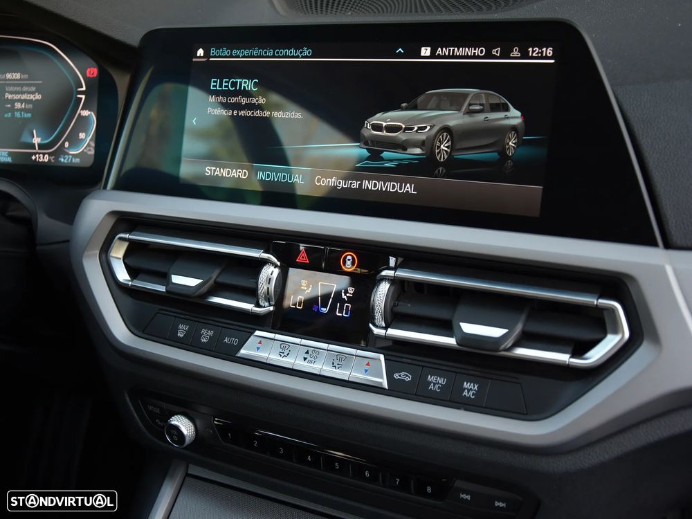 BMW 330 e Auto - 21