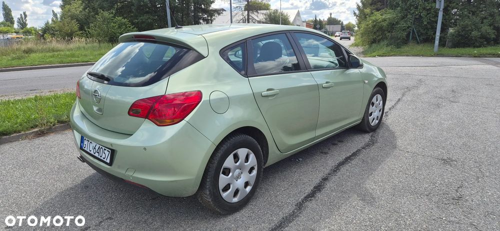 Opel Astra 1.4 T Enjoy - 4