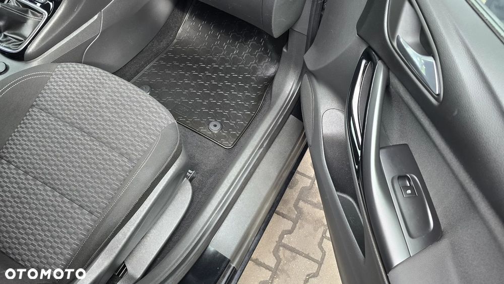 Opel Astra 1.4 Turbo Dynamic - 18