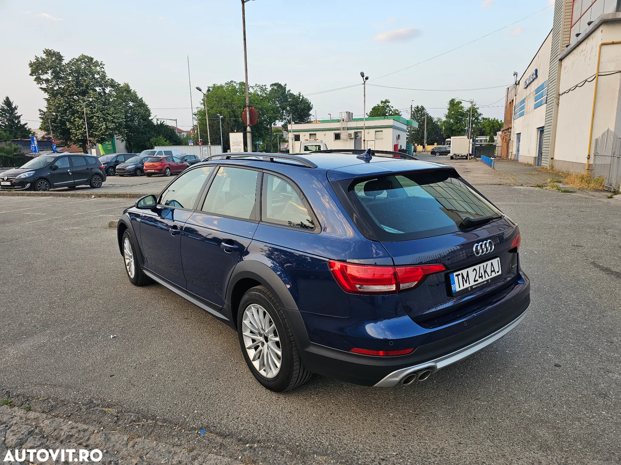 Audi A4 Avant 2.0 TDI quattro S tronic - 2