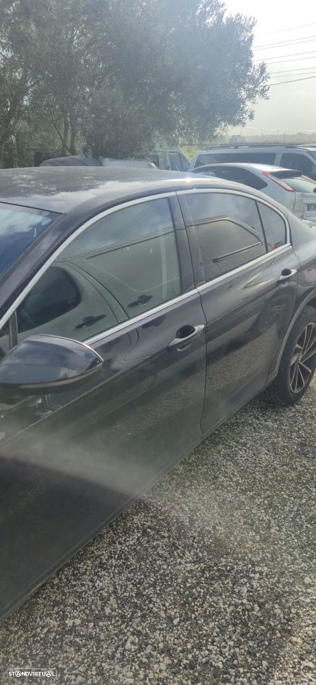 VW Passat 1.6 TDI (BlueMotion ) Comfortline - 9