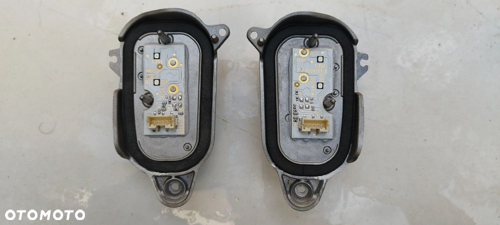 Przetwornica Moduł LED Lewy Audi Q5 Lift 2012-2016 Jeż 8R0941475A